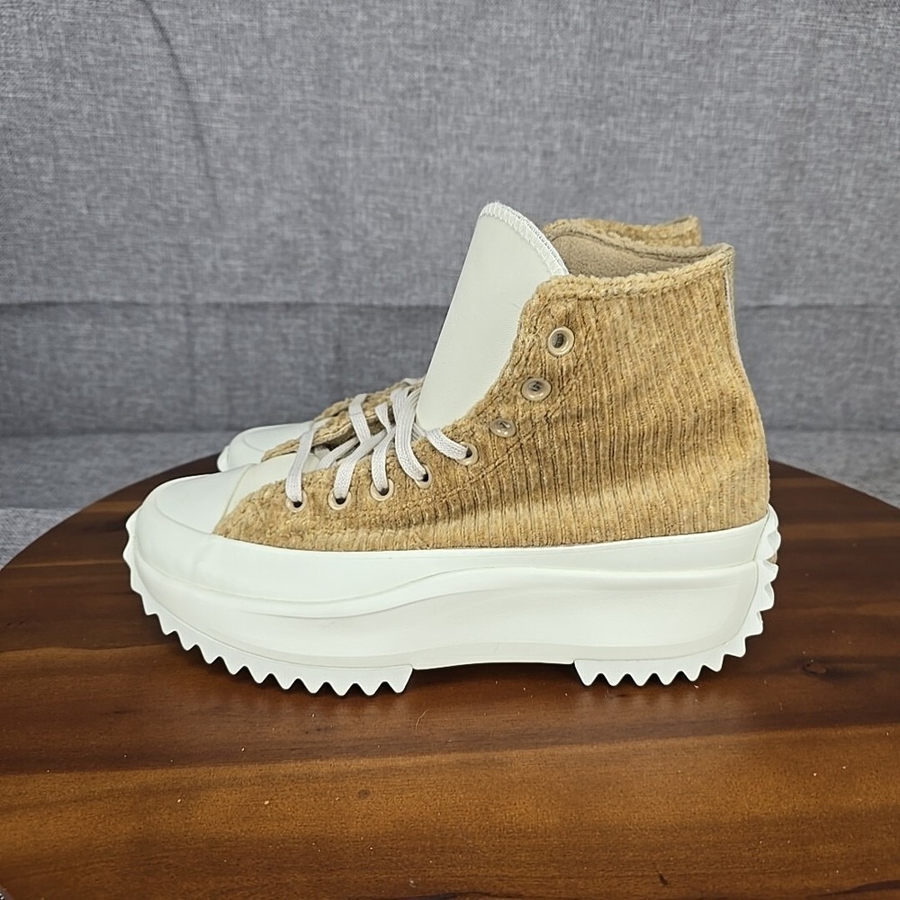 Converse Platform High Top Sneakers in Beige and White